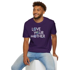 Love Your Mother T-Shirt in Purple