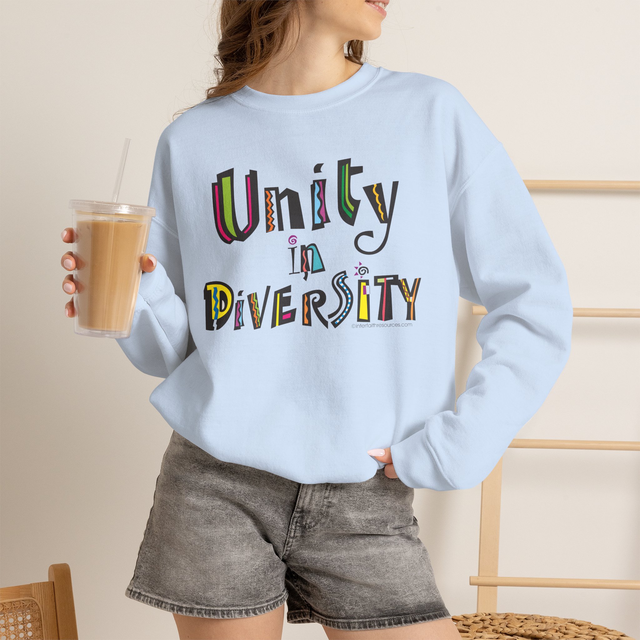 Unity in Diversity Crewneck Sweat in Light Blue