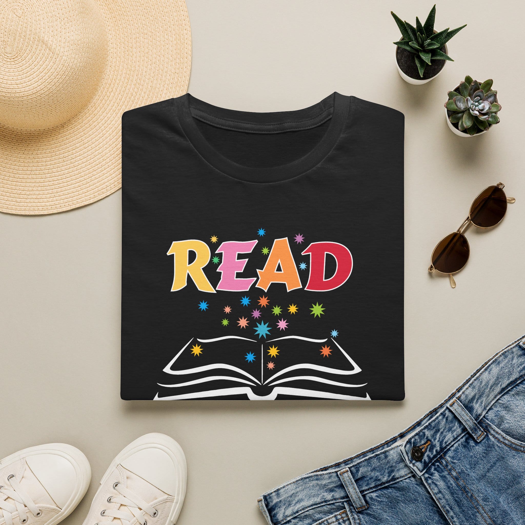 "READ" T-Shirt a Great Gift for Teachers and Librarians - Image 5