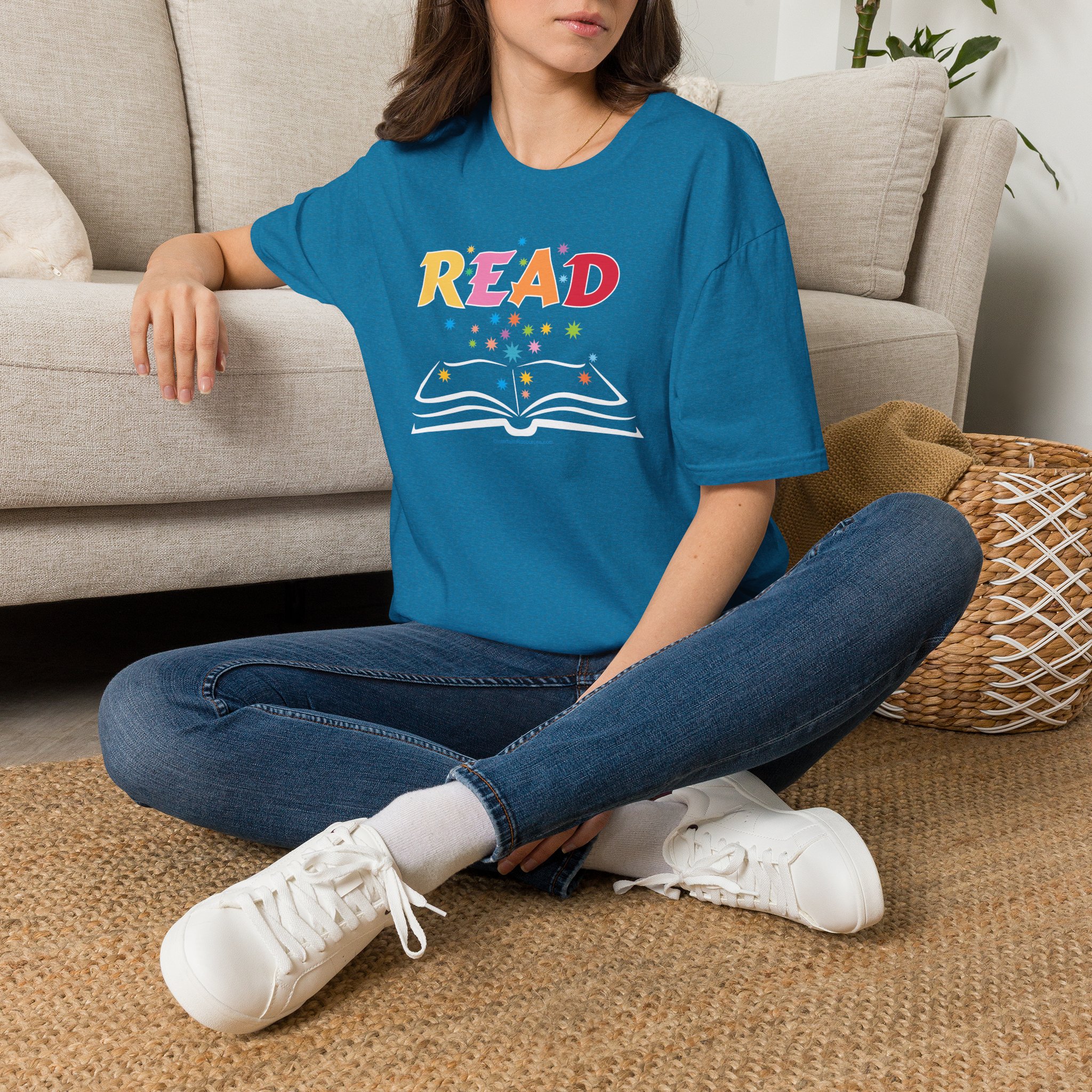 "READ" T-Shirt a Great Gift for Teachers and Librarians - Image 8