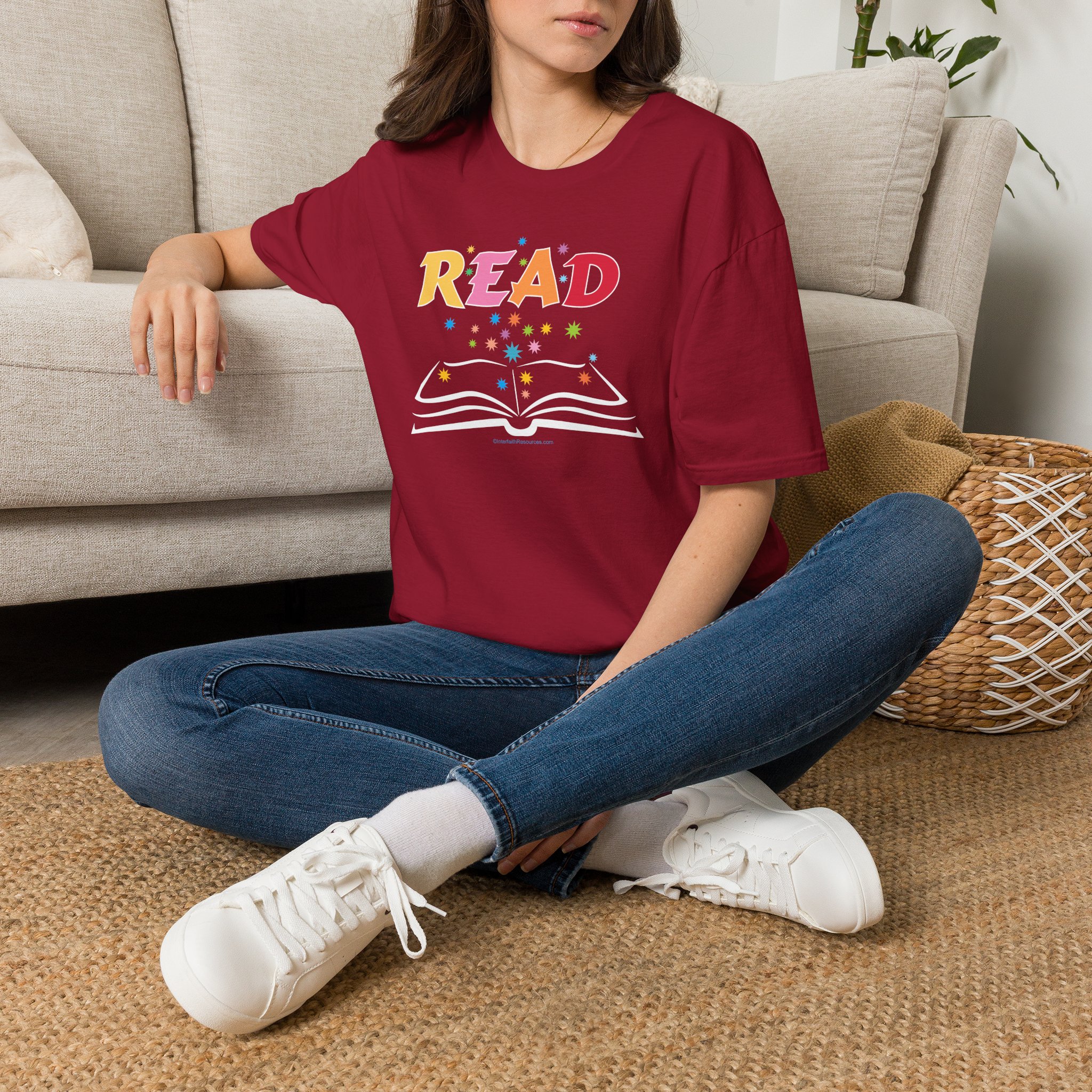 "READ" T-Shirt a Great Gift for Teachers and Librarians - Image 14